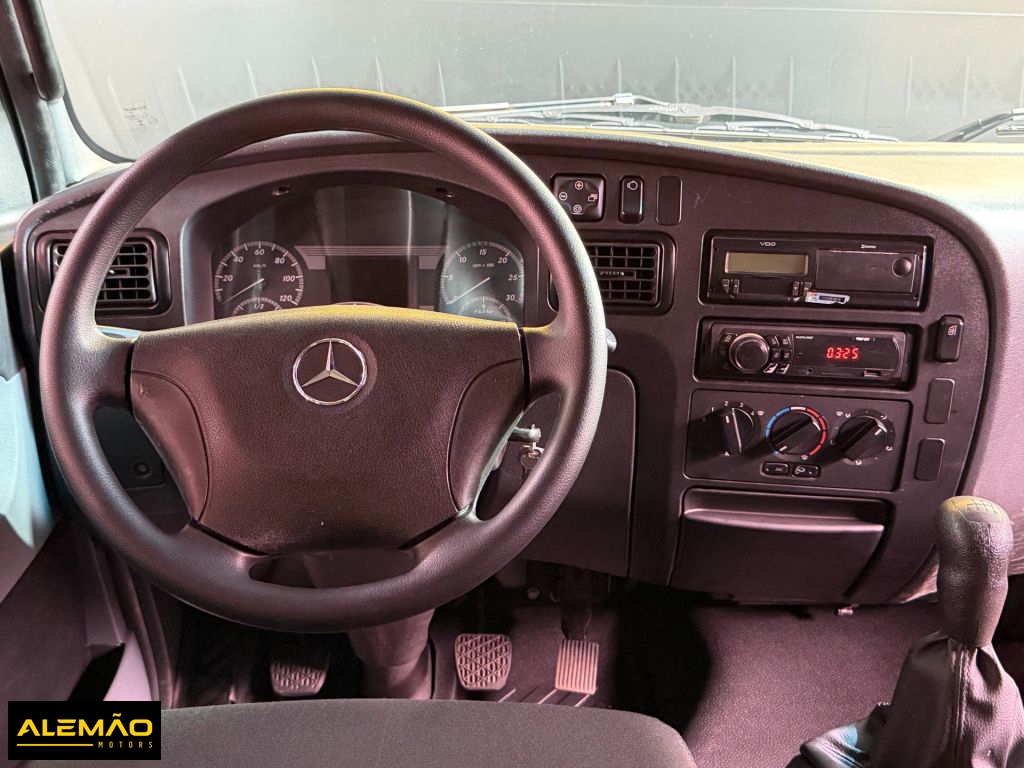 Mercedes Benz